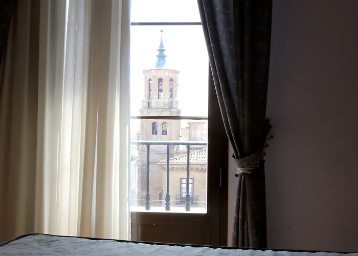 西斯帕尼亚酒店 2* 萨拉戈萨