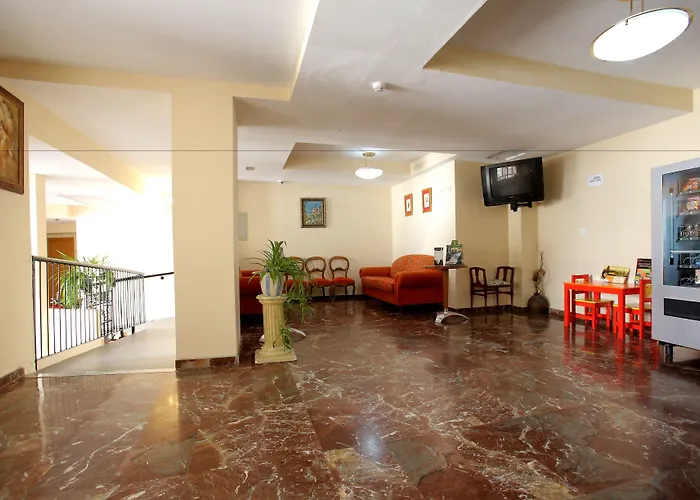 西斯帕尼亚酒店 2*