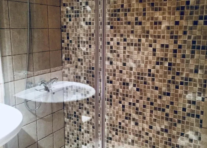 西斯帕尼亚酒店 酒店 2*